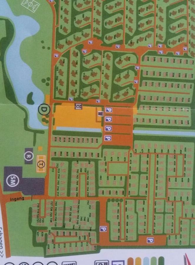 Huisje Britt Met Grote Tuin En Veel Privacy Dirkshorn 外观 照片